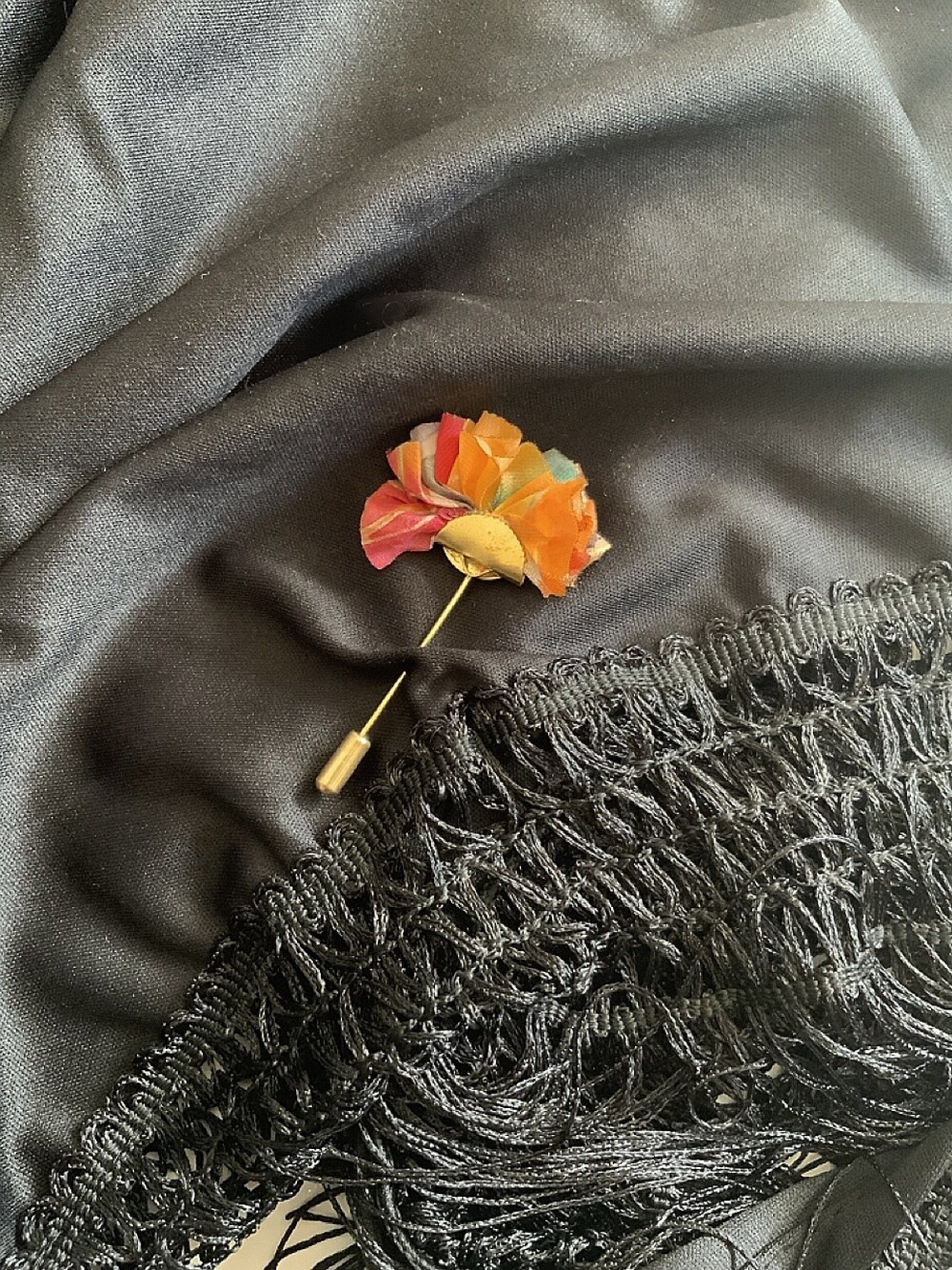 Alfiler broche de seda fiesta flamenca - 2