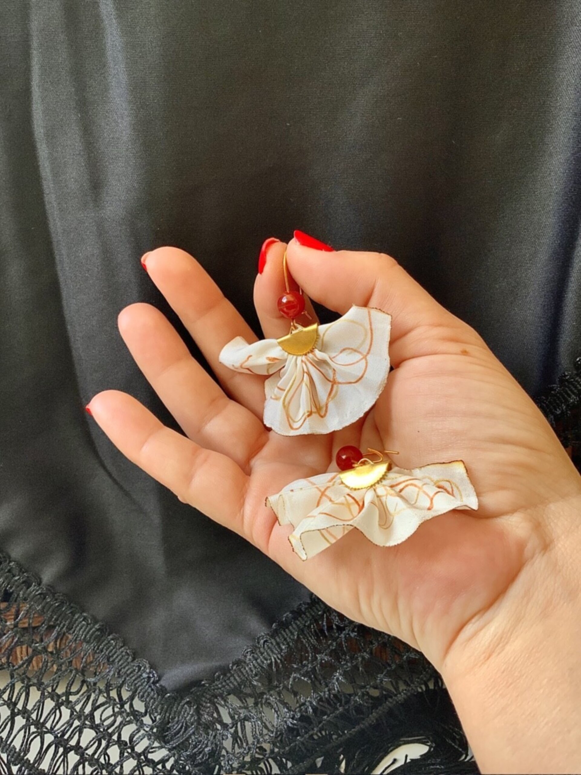 Pendientes seda coralina alba - 2