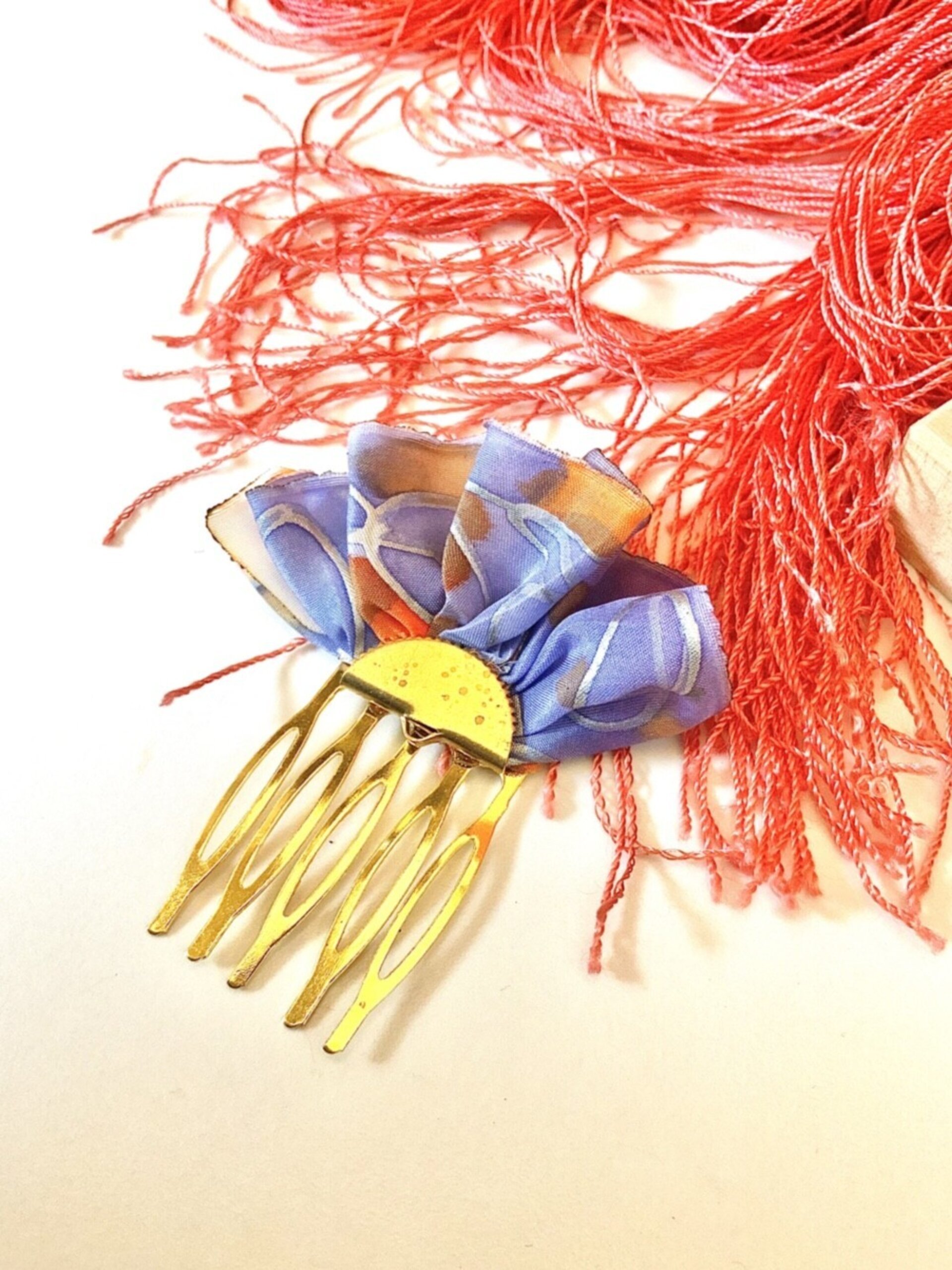 Conjunto regalo pendientes y peineta, peinecillo flamenca violeta y naranja - 2